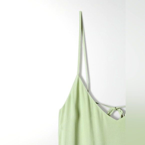 Aritzia Mid dress - Picture 3 of 5